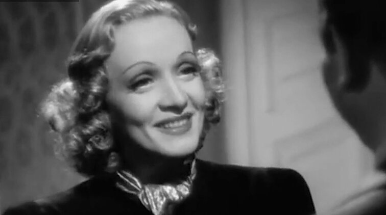 Prieš 120 metų gimė Marlene Dietrich: ar žinote, kokios šalies pilietybę ji turėjo?