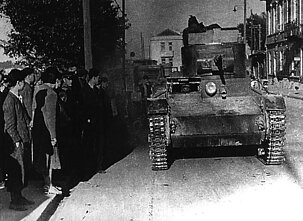 Raudonosios armijos tankas T-26 Kaune, 1940 m. birželio 15 d.