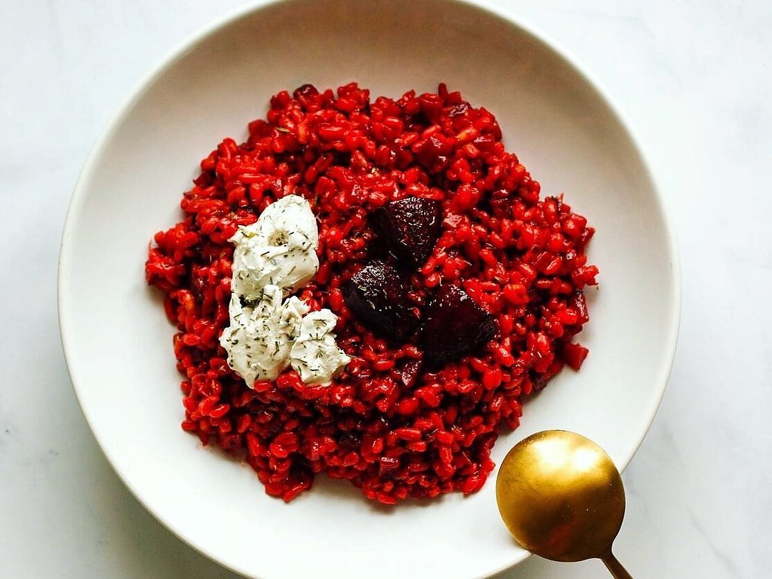 Perlinių kruopų rizotas su burokėliais 