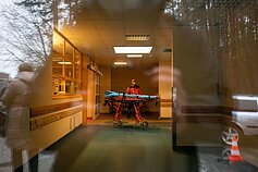Ligoninė / Asociatyvi