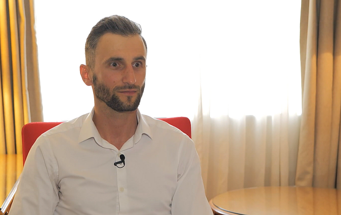 Nuo statybų pagalbininko iki mitybos specialisto: Londone išpopuliarėjęs Tomas suklestėjo mokydamas sveikos gyvensenos