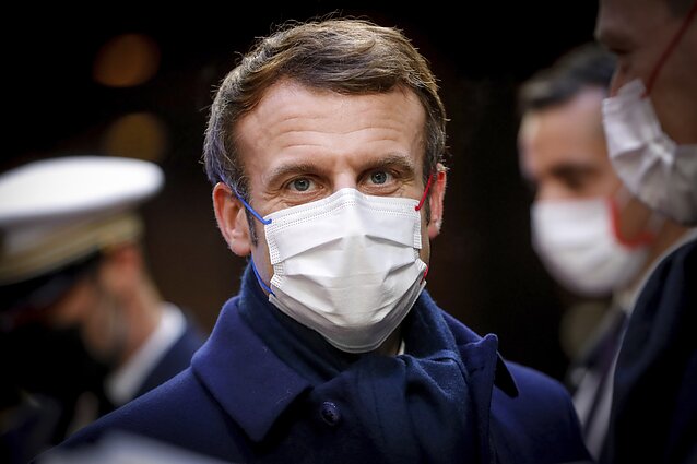 Prancūzija renka prezidentą: nors Macronas prarado palankumą, bet greičiausiai išlaikys pranašumą