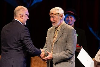 „Aukso vainiko“ įteikimo ceremonija Molėtų kultūros centre.