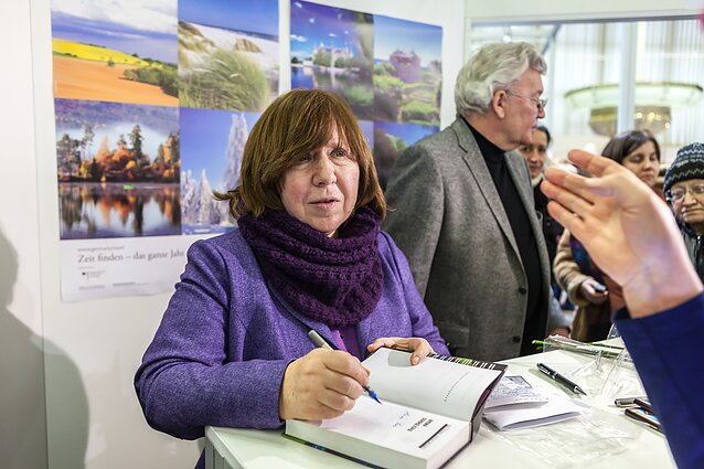 Светлана Алексиевич