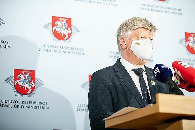 Ginčai dėl žemės ūkio strategijos kaista: dalis ūkininkų ragina Navicką atsistatydinti