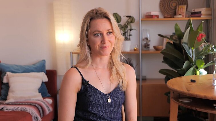 Vos 22-ejų metų Viktorija pasiekė savo svajonę – tapo Londono elito dalimi.