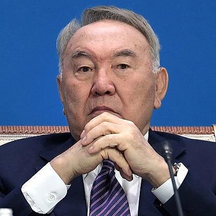 Laida rusų kalba. Rusijos opozicionierius Danilas Konstantinovas neatmeta versijos apie Nazarbajevo mirtį