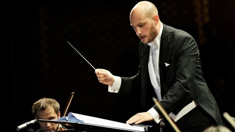 Klasikos koncertų rekomendacijos: Sausio 13-ajai skirtas „Requiem“ ir oratorija „13“
