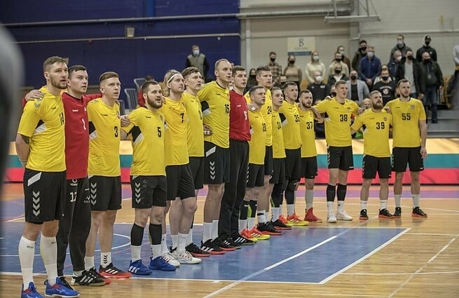 Prasideda Europos vyrų rankinio čempionatas: Lietuvos rinktinės žaidėjai įprasmins Laisvės gynėjų dieną įsisegdami neužmirštuolių žiedus