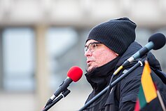 Emilis Vėlyvis