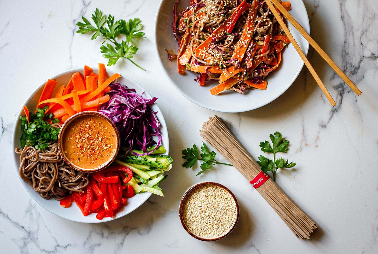 Azijietiškos salotos