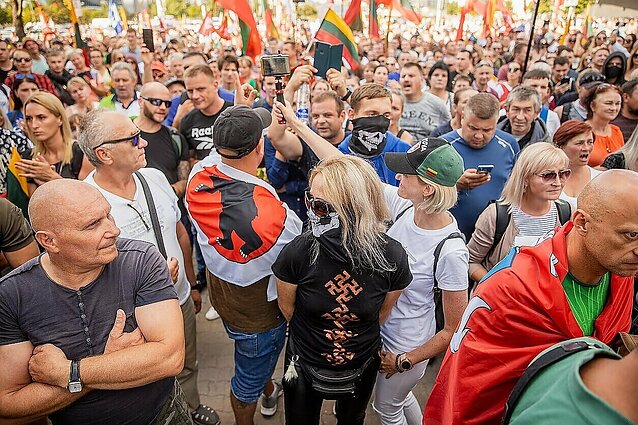 Istorikas apie deklaruojamą ir realų visuomenės įvaizdį: akcentuodami aukos vaidmenį, lietuviai tolsta nuo Vakarų