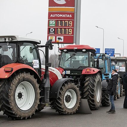 Gimtoji žemė. Ar keisis žemės ūkio technikos registravimo tvarka?