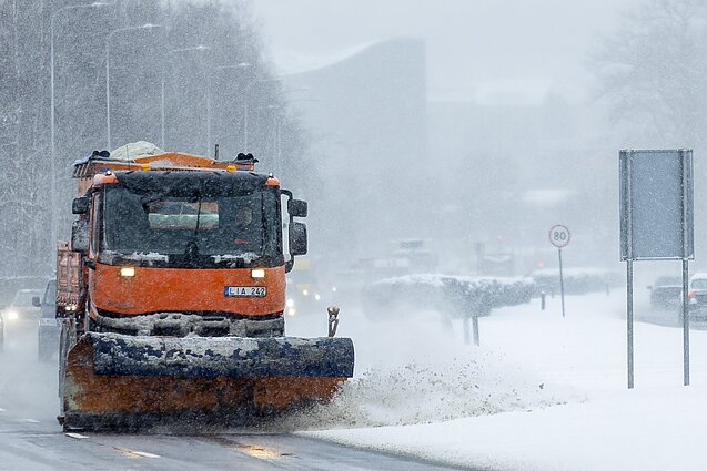 Winter traffic