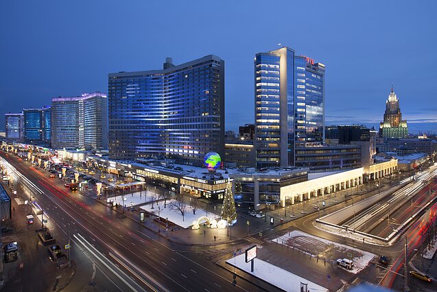 Москва. Пересечение Нового Арбата и Садового кольца Москва. Пересечение Нового Арбата и Садового кольца