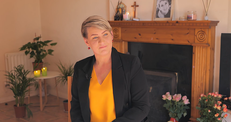 Po šeimą sukrėtusios tragedijos Indrė atsitiesė ir tapo rašytoja: turėjau 2 vaikus, savo negalią, nuomojamą namą ir sužlugusį gyvenimą