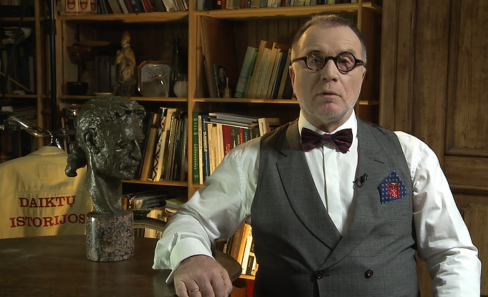 Daiktų istorijos. Lietuvių kariai emigrantai, Bačkių dinastija ir Klaipėdos miesto simbolis – Taravos Anikė