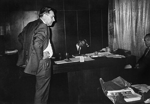 Diktorius, laidų vedėjas Henrikas Paulauskas. Kaunas. 1991 m. sausio 14 d. 
