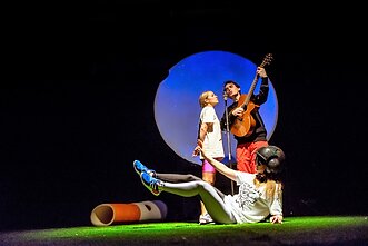 Spektaklis „Kissmas“