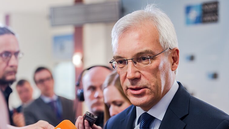 Žinios. NATO baigia formuluoti atsakymą į Rusijos iškeltus ultimatumus: Aljsanas priduria, kad dauguma jų – nerealūs