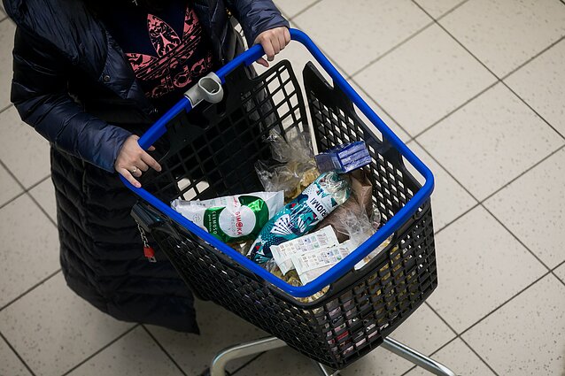 Prieššventiniai pirkimo įpročiai: daugelis lietuvių mieliau perka fizinėse parduotuvėse