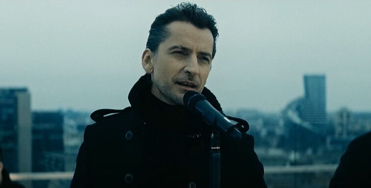 Alanas Chošnau & Mark Reeder pristato naują dainą „Širdis“: vaizdo klipe – nuostabi Vilniaus panorama