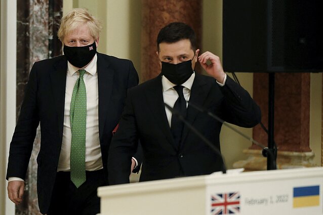 Borisas Johnsonas ir Volodymyras Zelenskis Borisas Johnsonas ir Volodymyras Zelenskis