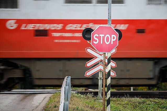 Baltarusijos URM išplatino pranešimą apie įvedamą draudimą krovinių tranzitui geležinkeliais iš Lietuvos