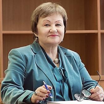 Homo cultus. Tarp praeities ir ateities. Apie etiką, moralės filosofiją ir Lietuvos viešąją erdvę. Pokalbis su Nijole Radavičiene