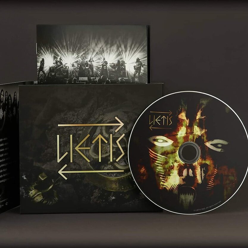 Pasaulio garsai. Grupės „Lietis“ debiutiniame albume sutartinių ir sunkiojo roko dermė