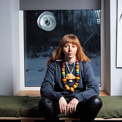 Kultūros savaitė. Sėskim ir pakalbėkim. Juvelyrė Karina Kazlauskaitė