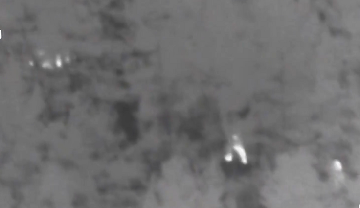 VSAT: sraigtasparnio įgula užfiksavo, kaip pasienyje su Baltarusija buvo sulaikyta 10 neteisėtų migrantų grupė