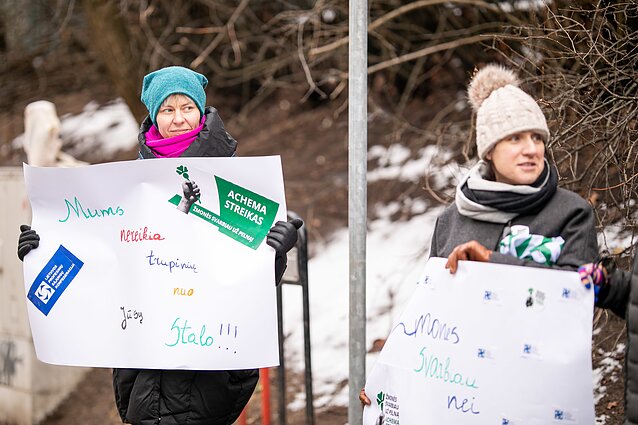 Palaikymo akcija Vilniuje streikuojantiems „Achemos“ darbuotojams