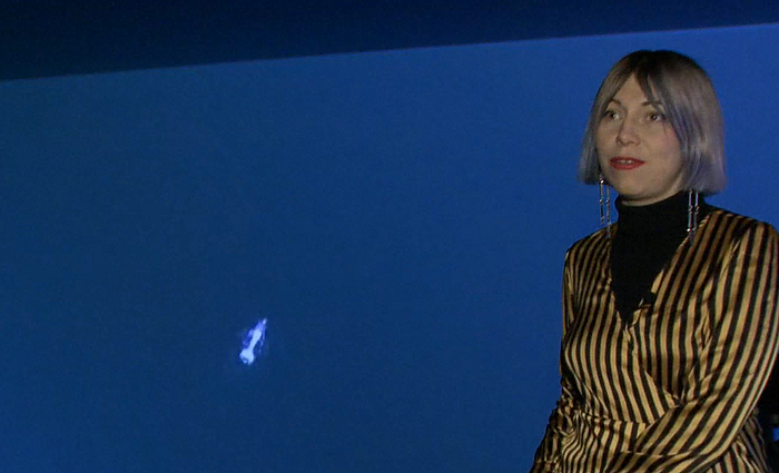 Žinios. Radvilų rūmų dailės muziejuje – Emilijos Škarnulytės paroda „Švytintys kambariai“