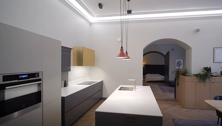 Senamiesčio apartamentuose maršrutus diktuoja baldų išdėstymas ir nišos