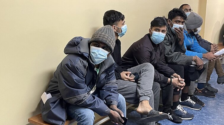 Žinios. Užsieniečių registracijos centre Kybartuose kai kurie migrantai atsisako maisto, bet neigia, kad tai – bado akcija