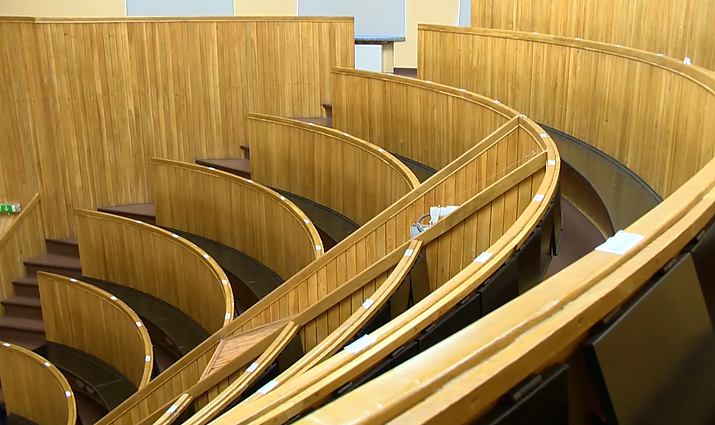 Prieš 100 metų įkurtas Lietuvos universitetas: pirmoji apginta disertacija ir ką profesoriai gamino virtuvėse