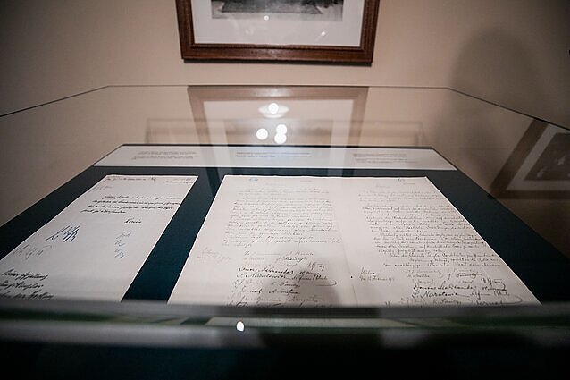 Žinios. Kaune pradedamas eksponuoti prieš 5 metus rastas Vasario 16-osios Aktas