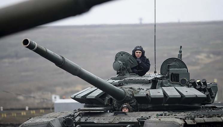 Žinios. Vakarų ir Ukrainos lyderiai sako ne tik nematantys Rusijos pajėgų atitraukimo, bet ir pastebintys naujų batalionų telkimą