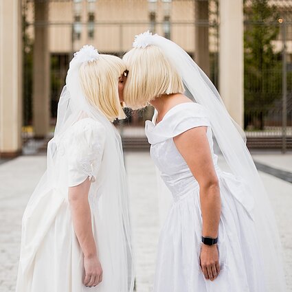 72 atspalviai. „Garsiausiomis Lietuvos lesbietėmis“ kadaise tapusios G. Grinevičiūtė ir A. Lisičkinaitė