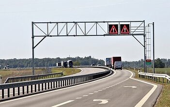 Kintamieji informaciniai ženklai Kintamieji informaciniai ženklai