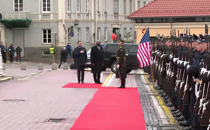 JAV gynybos sekretoriaus Lloydo Austino pasitikimo ceremonija Krašto apsaugos ministerijoje