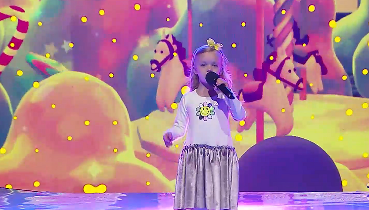 Dainų dainelė 2022. Augustė Prenytė – „Karuselė“