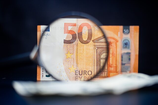 Paskolų palūkanų didėjimas – neišvengiamas: finansų ekspertai būsto paskolas turinčius žmones ragina skubiai atsidėti pinigų