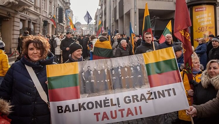 Liepa Želnienė. Pokalbiai po balkonėliu (ištrauka)