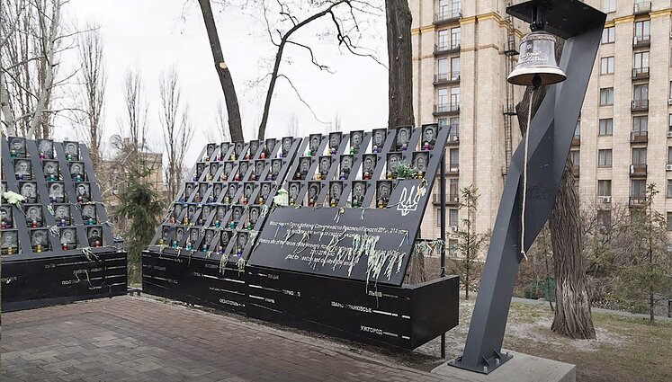 Trembita. Lietuvos Seimo narių palaikymo akcija Kijeve ir „Dangaus šimtinės“ paminėjimas