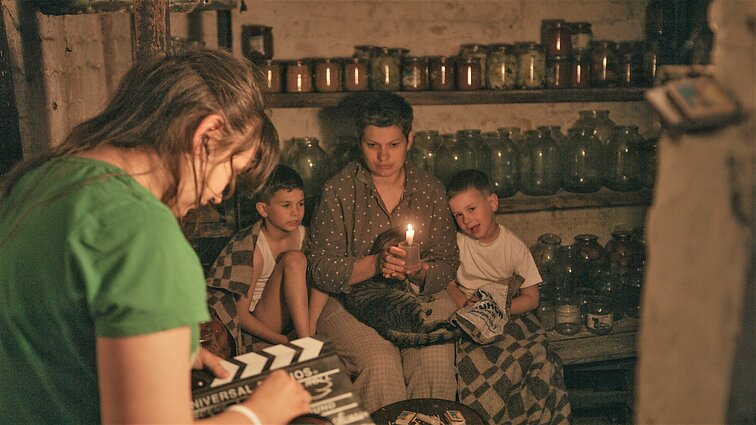 Filmas „Mėlyna kaip apelsinas žemė“ Filmas „Mėlyna kaip apelsinas žemė“
