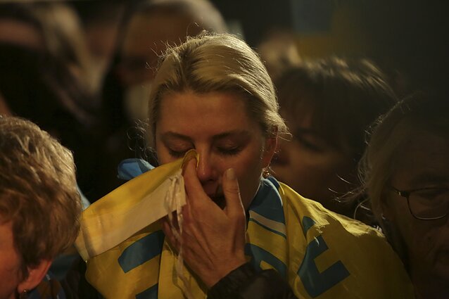 Protestas prieš Rusijos ataką prie Rusijos ambasados Lisabonoje Protestas prieš Rusijos ataką prie Rusijos ambasados Lisabonoje