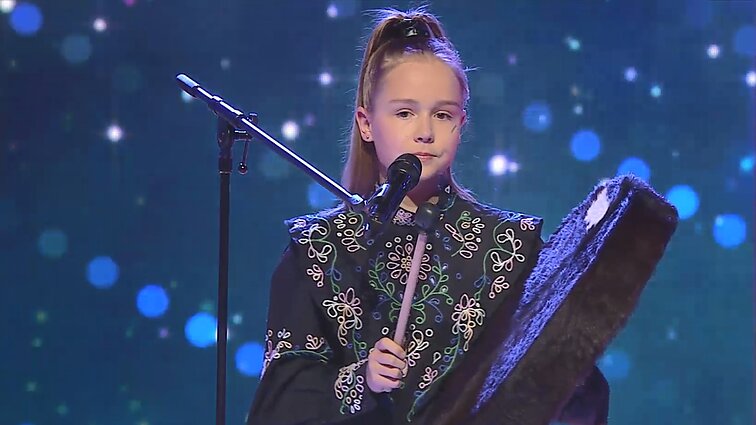 Dainų dainelė 2022. Rusnė Savickaitė – „Trodlabundin“