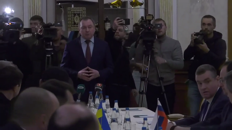Ukrainos ir Rusijos delegacijų derybos Baltarusijoje, kalba Vladzimiras Makejus